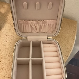 Pink Vegan Leather Travel Jewelry Box – Miss To Mrs® Shop