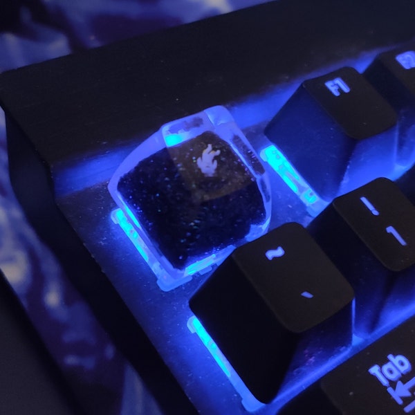 Interstellar Artisan Keycaps, Galaxy Resin Keycap, Astronaut Diamond SA ...