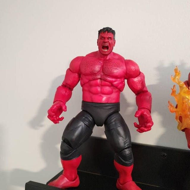 マーベルレジェンド・レッドハルク Amazon.com: Marvel Legends Series Red Hulk, Captain America: Brave
