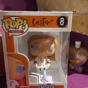 Elodie added a photo of their purchase