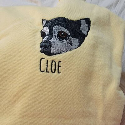 Golden Retriever Botanist Flower Sweatshirt main image 1