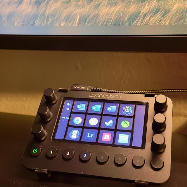 Loupedeck Live / Razer Stream 45 Degree Stand - Etsy