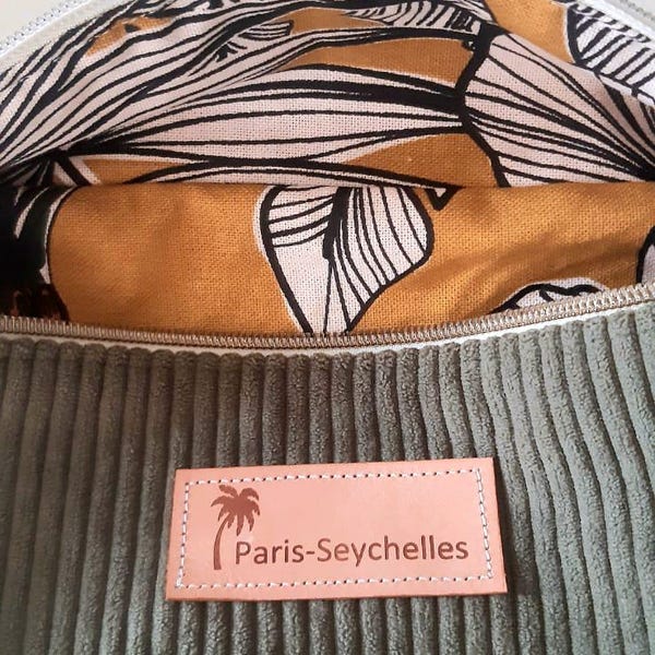 Présentoir Pour Bracelet & Montre -12 Coussins - 35x24cm Bambou Suedine Gris X1 P 523522