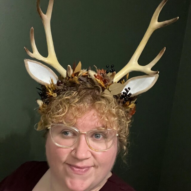 Woodland Antler Crown: Autumn Fairycore Headpiece - Etsy