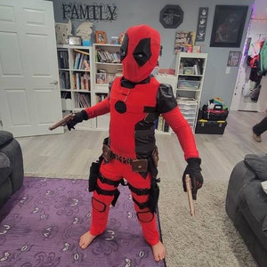 スーパーヒーローのコスプレ用デッドプールとウルヴァリンのマスクの