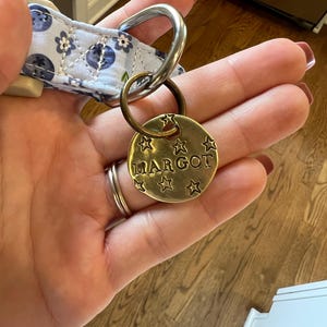 Emily hat ein Foto des gekauften Artikels hinzugefügt