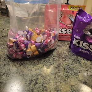 Yusleidys added a photo of their purchase