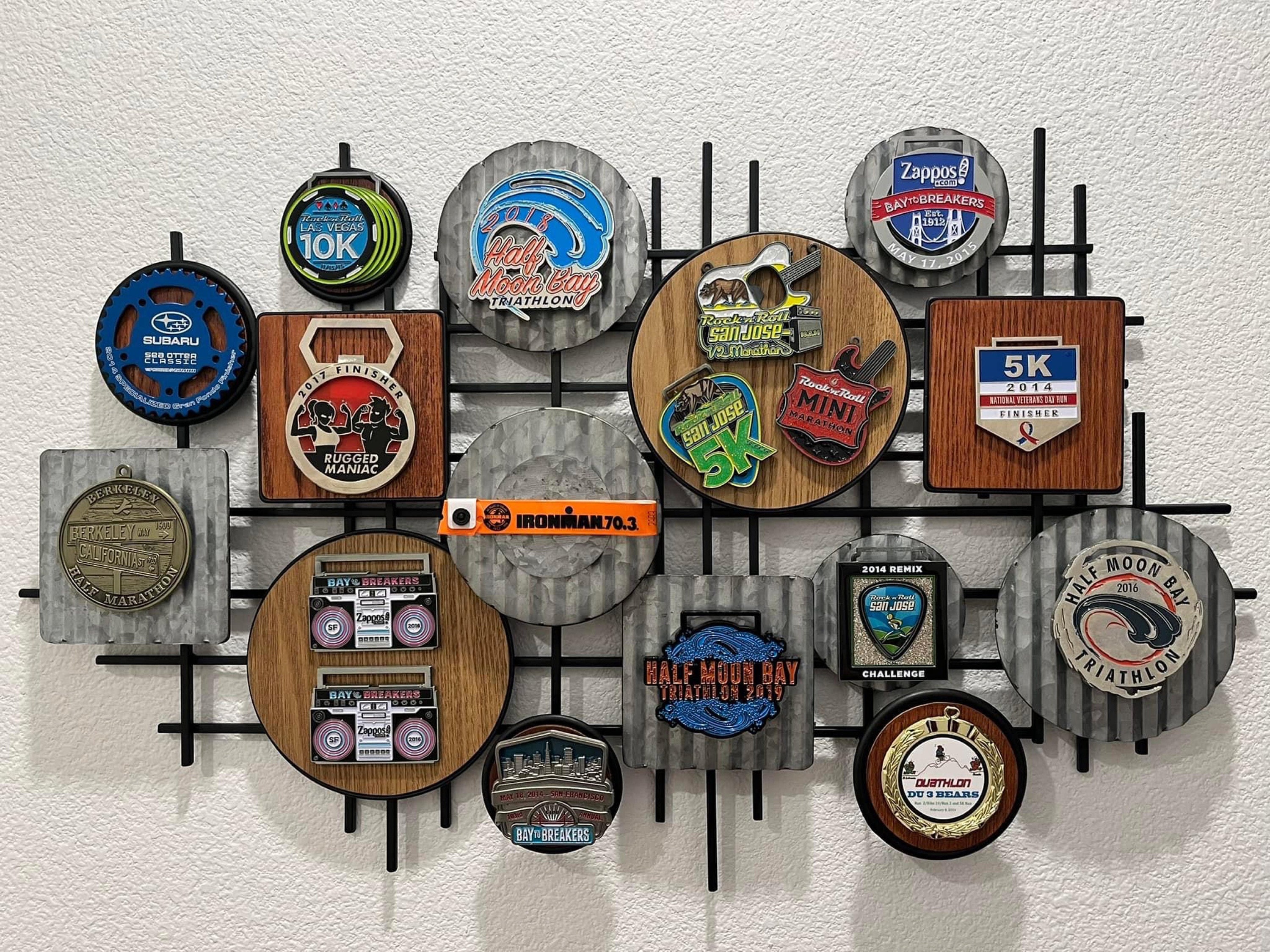 Running Medal Display Medal Display Runner Creative Wall Art Hanger Hangers Holders  Collectible display DIY Wall Display DIY Wall art