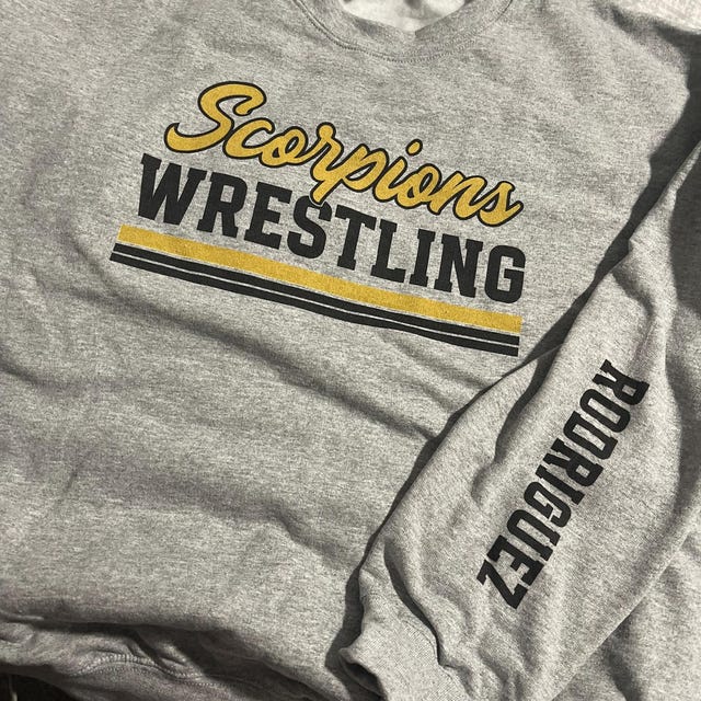 SCORPIONS WRESTLING CREW NECK SWEATSHIRT SCORPIONS WRESTLING CREW NECK SWEATSHIRT