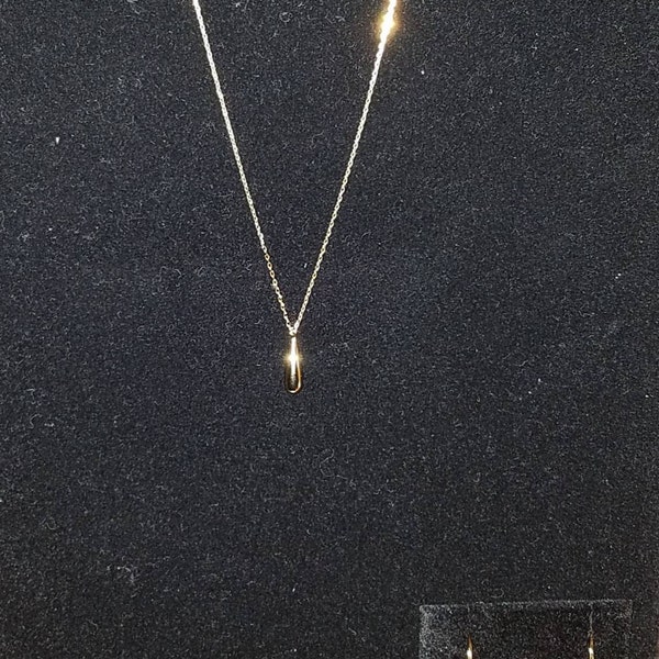 The Gold Charm Teardrop Necklace