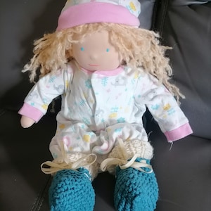 Demelza added a photo of their purchase