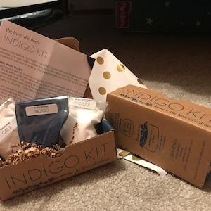 Indigo Test Set - box with 4 different indigo powders