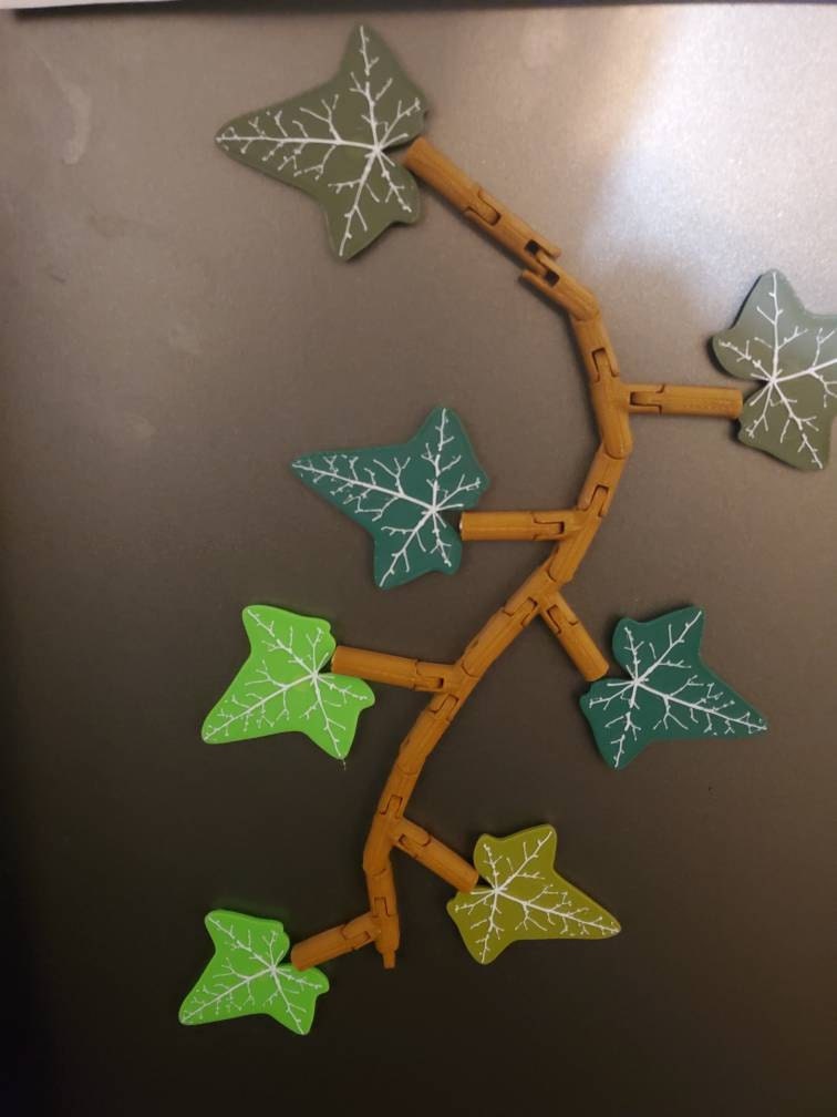 Magnetivy - English Ivy Fridge Magnet with Articulating Stems | ForgeCore Home Kitchen Refrigerator Decor Ivy Vine Leaf Magnets Magnetic