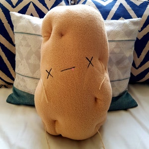 DanceeMangoo Potato Plush Pillow, Cute Sad Potato Plush, Funny Food Stuffed  Plushie Pillow, Soft Plush Doll Room Decor(18'', Orange) 