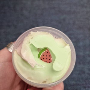 Jen added a photo of their purchase