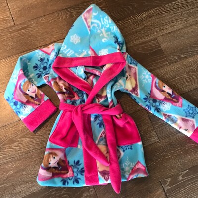 Comfy Cozy Robe: Bath Robe Sewing Pattern, 18 Doll Robe Pattern - Etsy