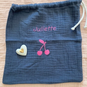 Aude added a photo of their purchase