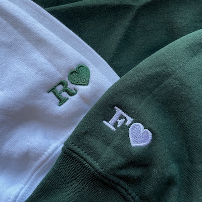 Custom Embroidered Initial Heart Sweatshirt Couple's - Etsy