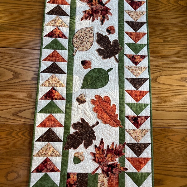 Autumn Flight Table Runner Pattern - Etsy