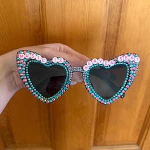 Ashlee added a photo of their purchase