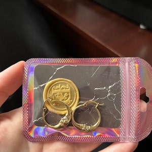 Anna added a photo of their purchase