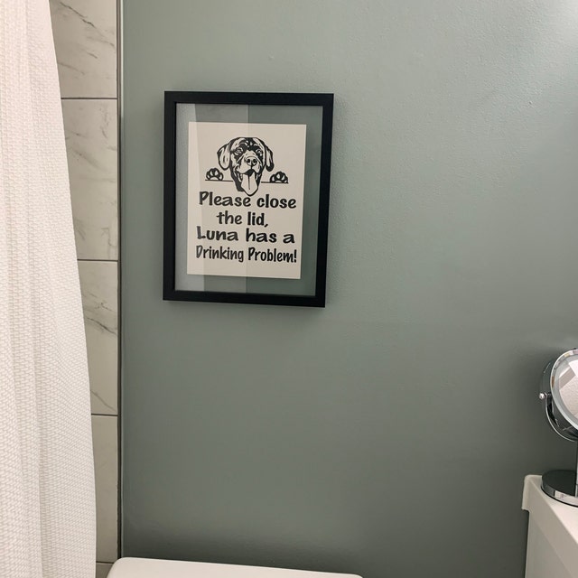 7x7 IN Toilet Decor,Put The Lid Down The Dog Has a Drinking Problem Sign,Bathroom Decor Funny,Dog Bathroom Decor, Bathroom Signs Decor Funny Wooden