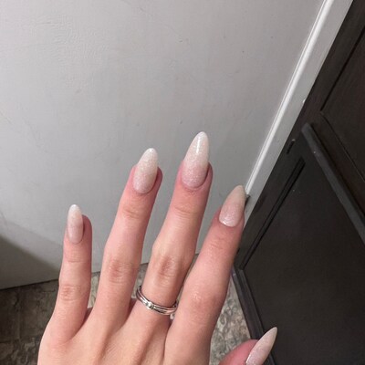 Nude Shimmer Cateye Press on Nail Set With Prep Kit - Etsy