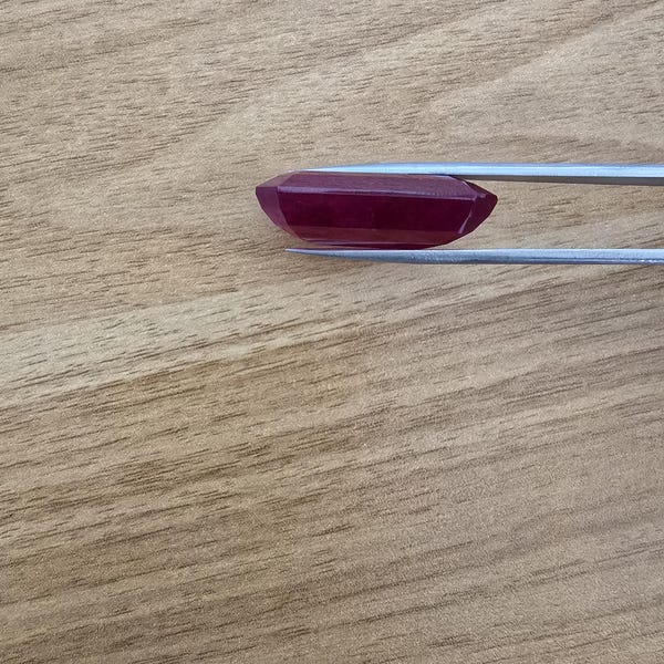 Pierre Gemme Naturelle Star Sapphire Bleue 9 Carats+ - Effet Astérisme 6 Branches - Certifiée