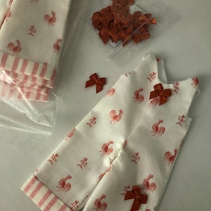 Su added a photo of their purchase