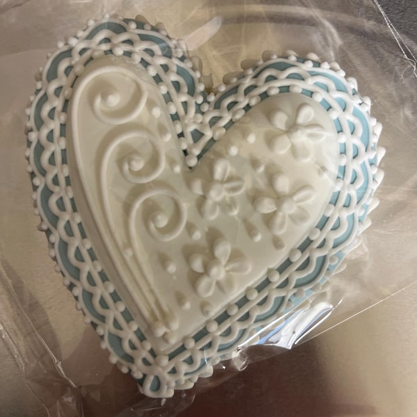 6 Lace Heart Sugar Cookies: Royal Icing Wedding Favors - Etsy