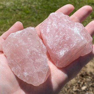raw rose quartz crystal -  rose quartz stone - raw quartz crystal - healing crystals and stones - heart chakra stones - raw quartz stone photo