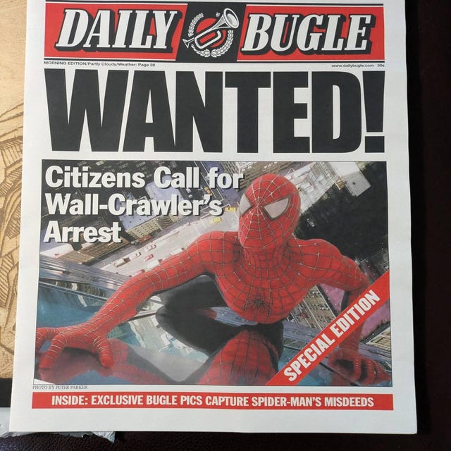 スパイダーマン デイリー・ビューグル「指名手配」新聞小道具レプリカ