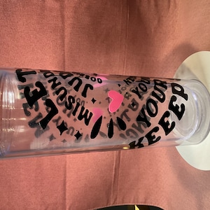 Marielys added a photo of their purchase