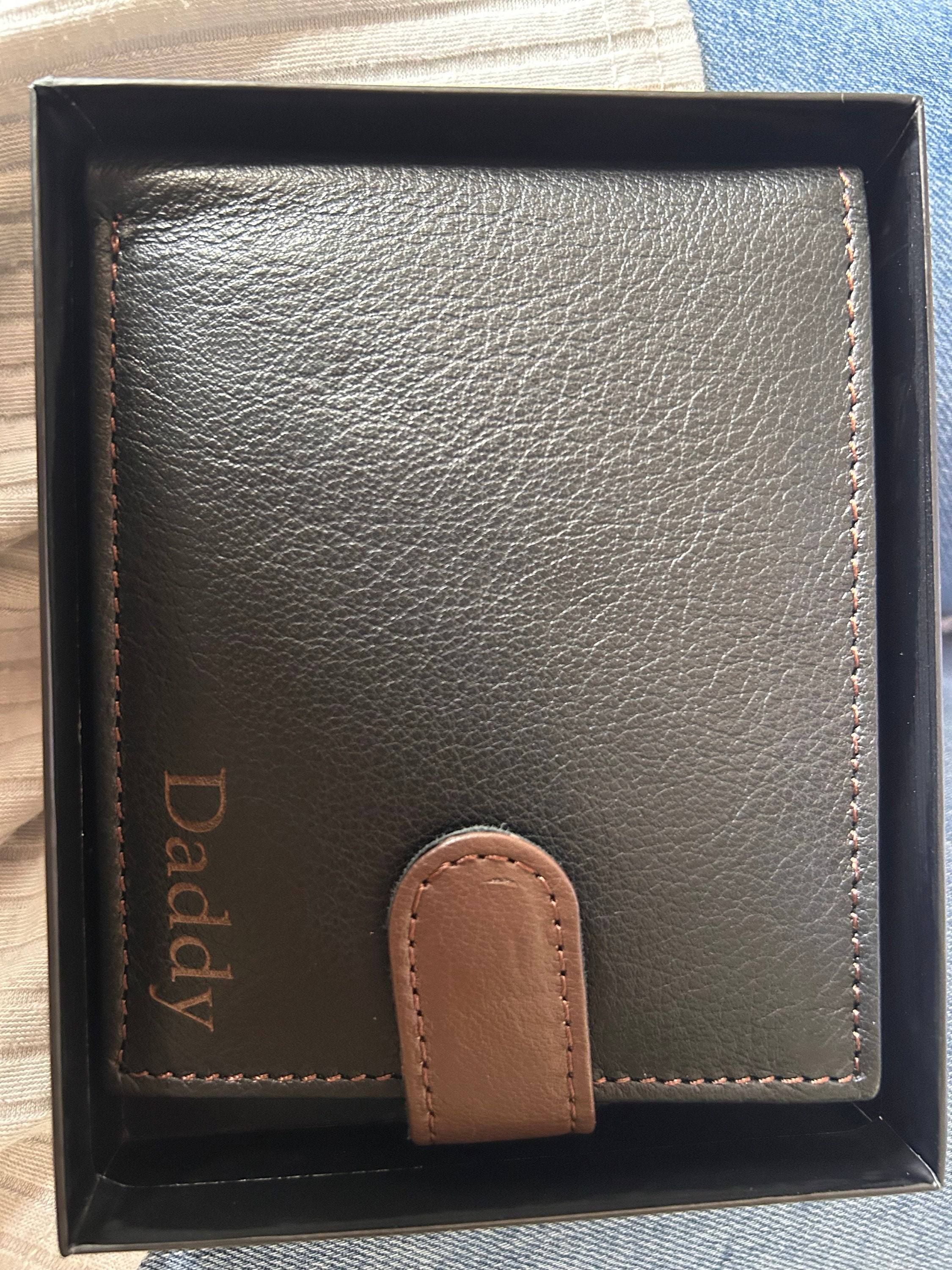 Personalised Engraved Men&#39;s Wallet, Genuine Soft Black Leather Wallet, Personalized Gift for Him, Boyfriend, Husband, Dad, Christmas Gift