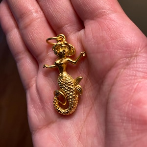 Lila added a photo of their purchase