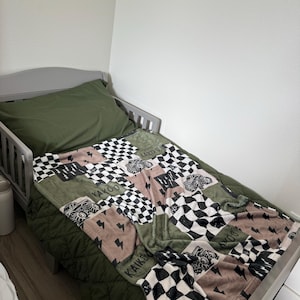 Keisha added a photo of their purchase