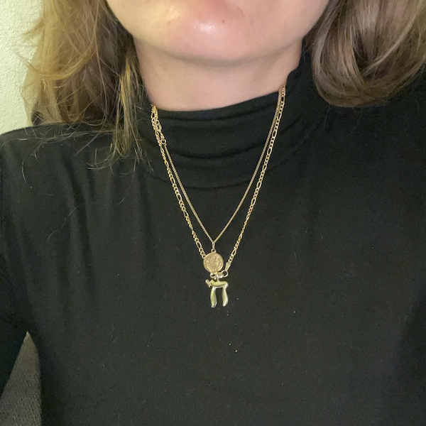 14k Yellow Gold Figaro Chain Necklace main image 1