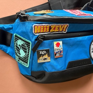 LINDSAY added a photo of their purchase
