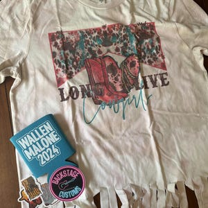 Lindsey added a photo of their purchase