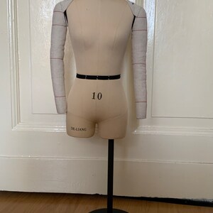 Female Size 10 Half Scale Dress Form: Adjustable Height Sewing