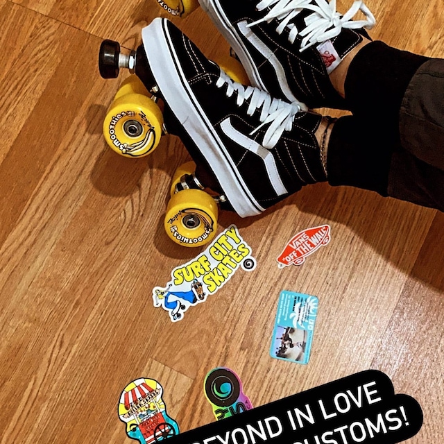 Vans roller deals skates for sale