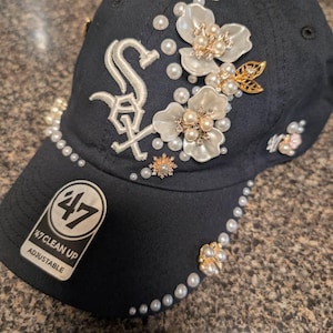 antoine added a photo of their purchase