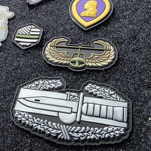 パープルハート勲章 PVC パッチ - アメリカ軍 - 陸軍、海軍、海兵隊