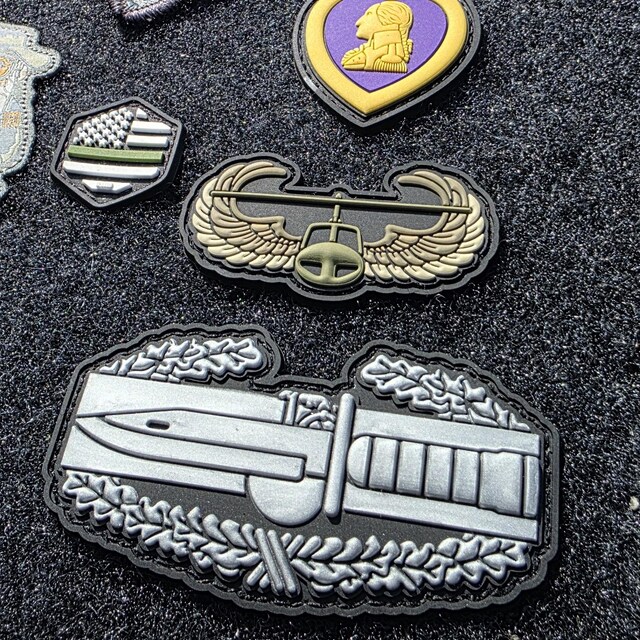 パープルハート勲章 PVC パッチ - アメリカ軍 - 陸軍、海軍、海兵隊
