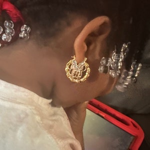 Charlotte added a photo of their purchase