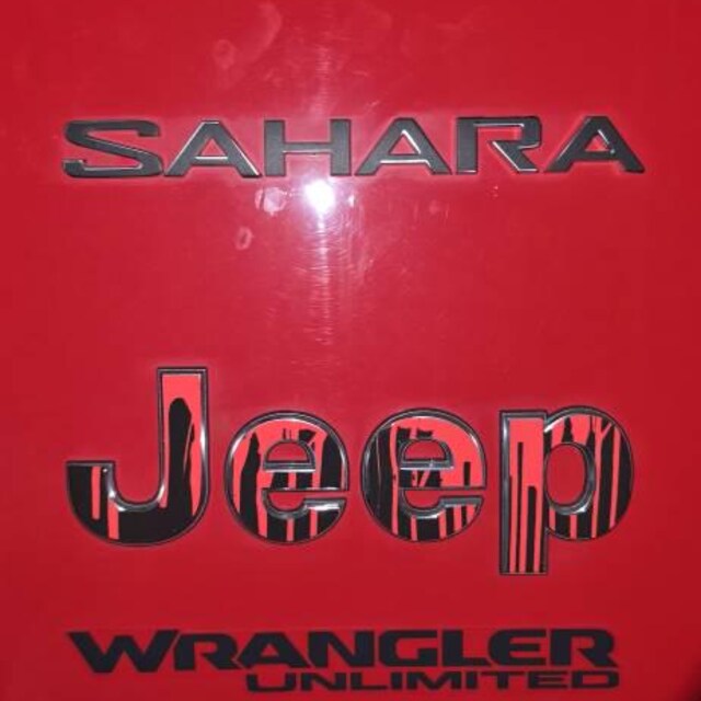 2018-2024 JEEP Wrangler Sahara フェンダーエンブレムオーバーレイ