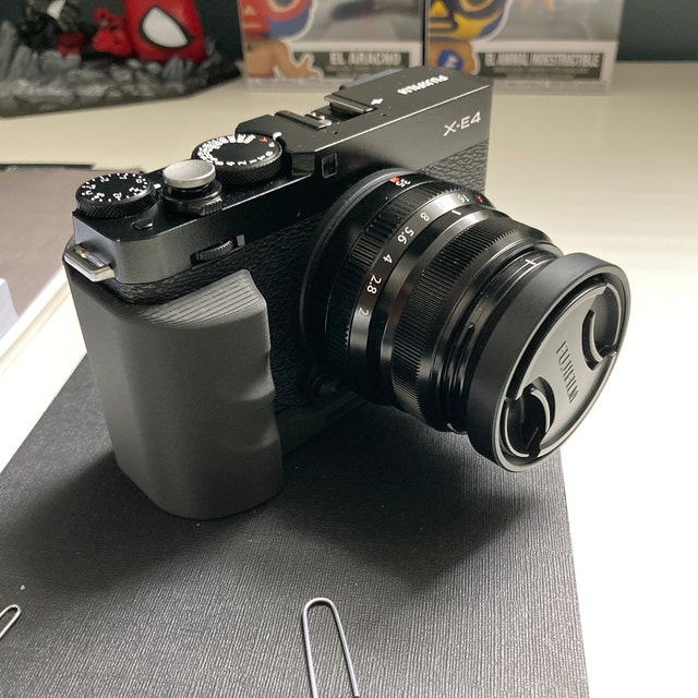 富士フイルム X-E4 ハンドグリップ(サムレスト内蔵) | XE4 富士フイルム X-E4 ハンドグリップ(サムレスト内蔵) | XE4