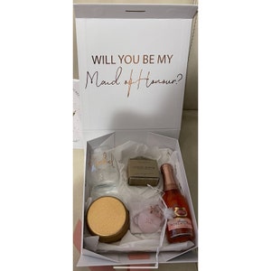 Kirsty added a photo of their purchase