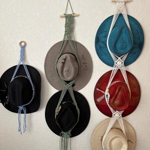 TreeHouse London Appendiabiti Per Cappelli Da Cowboy A 6 Ripiani - Organizzatore Da Armadio Con Coperture Antipolvere In Tessuto E Rete