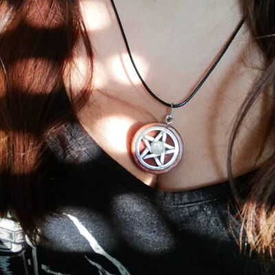Collier Pentagramme/pentacle Protection - Pendentif étoile Sorcière En Acier Inox - Homme/femme - Supernatural